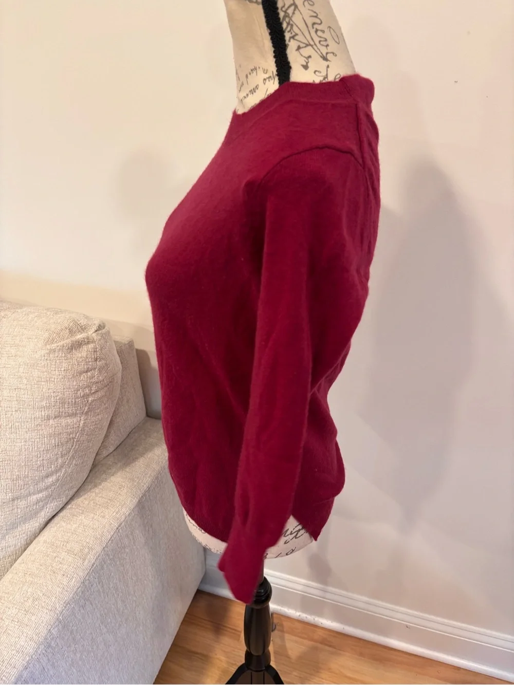 J.Crew oxblood 100% cashmere crewneck sweater size small
